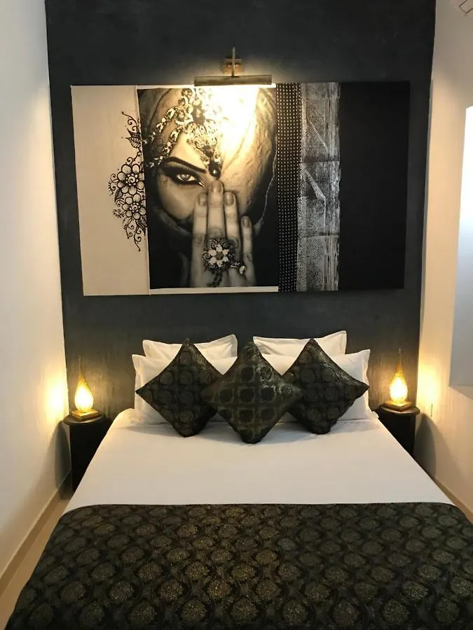 Riad Dollar Des Sables & Spa Marrakesh 3*,
